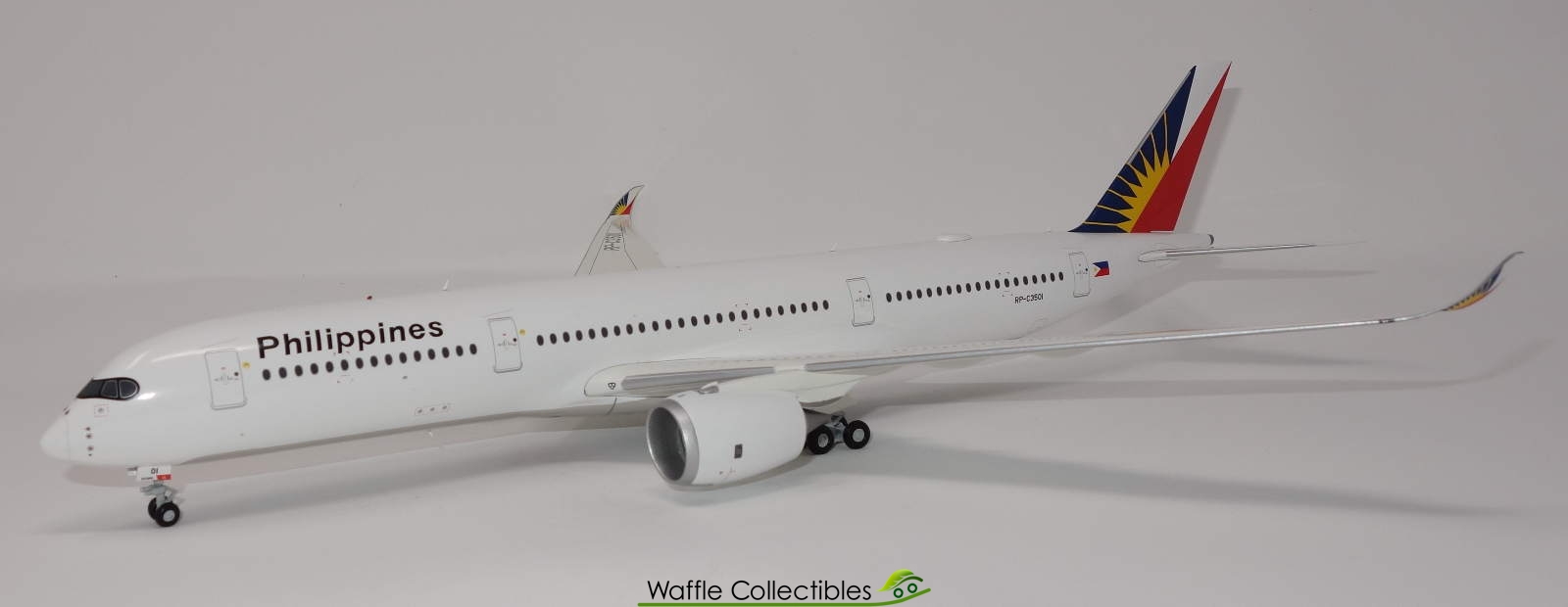 Gemini200 Philippine Airlines A350-900 1:200 Scale Diecast Model Airplane 