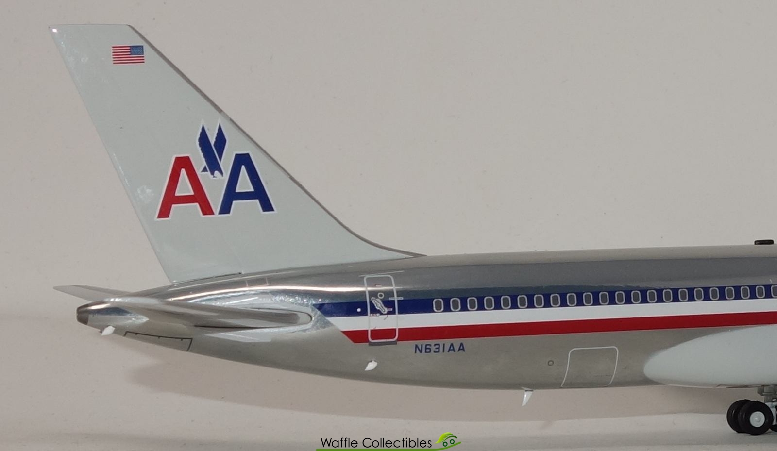 N631AA avec support Inflight 200 IF752AA0221P 1/200 American Airlines B757-223 Reg 
