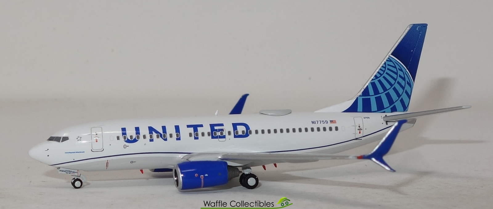 Details about   Panda Model 1:400 China United Airlines Boeing 737-800 B-5448 SKYWINGS 007 