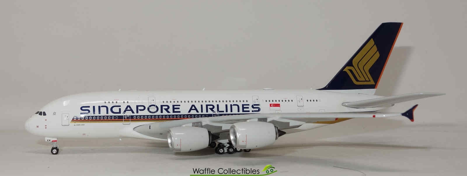 1:400 Phoenix Models Singapore Airlines Airbus Industries A380-800
