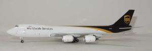 1:400 Phoenix Models United Parcel Service Boeing B 747-8 N628UP PH404471