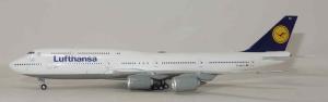 1:400 Phoenix Models Lufthansa Boeing B 747-8 D-ABYU PH404529