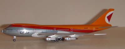 CP Air B747-200 C-FCRD Empress of Australia  INFLIGHT200 Diecast  IF7420411EP 