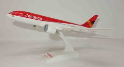 1:200 Risesoon / Skymarks Avianca Boeing B 787-800 NA AVA20B788P01 / SKR364
