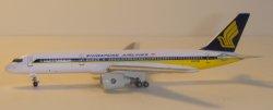 1:400 Dragon Wings Singapore Airlines Boeing B 757-200 9V-SGM 55398
