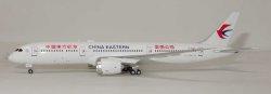 1:400 JC Wings China Eastern Airlines Boeing B 787-900 B-208P XX4099