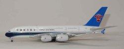 1:400 Aviation400 China Southern Airlines Airbus Industries A380-800 B-6136 AV4135